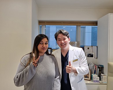 Slider image (4) Gangnam Central Eye Clinic